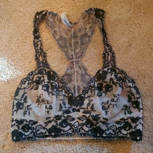 Free People Other - FREE PEOPLE LACE BRA CUTE!